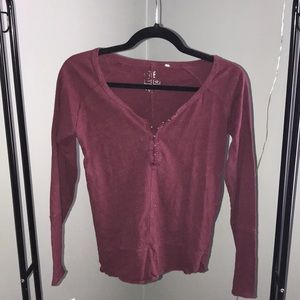 long sleeve maroon v-neck
